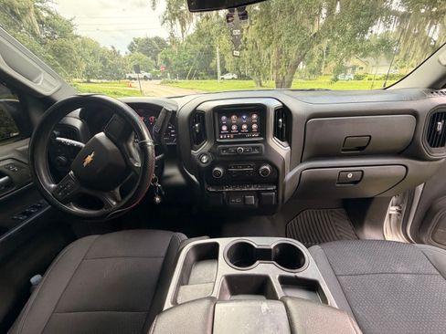 Used 2021 Chevrolet Silverado 1500 Custom AWD/4WD image 9