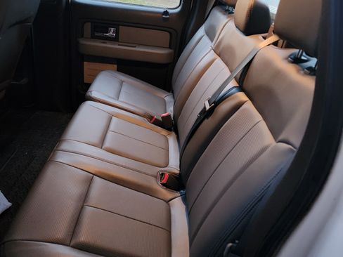 Used 2014 Ford F150 XL w/ Trailer Tow Package image 5