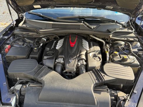 Used 2014 Maserati Quattroporte GTS image 13