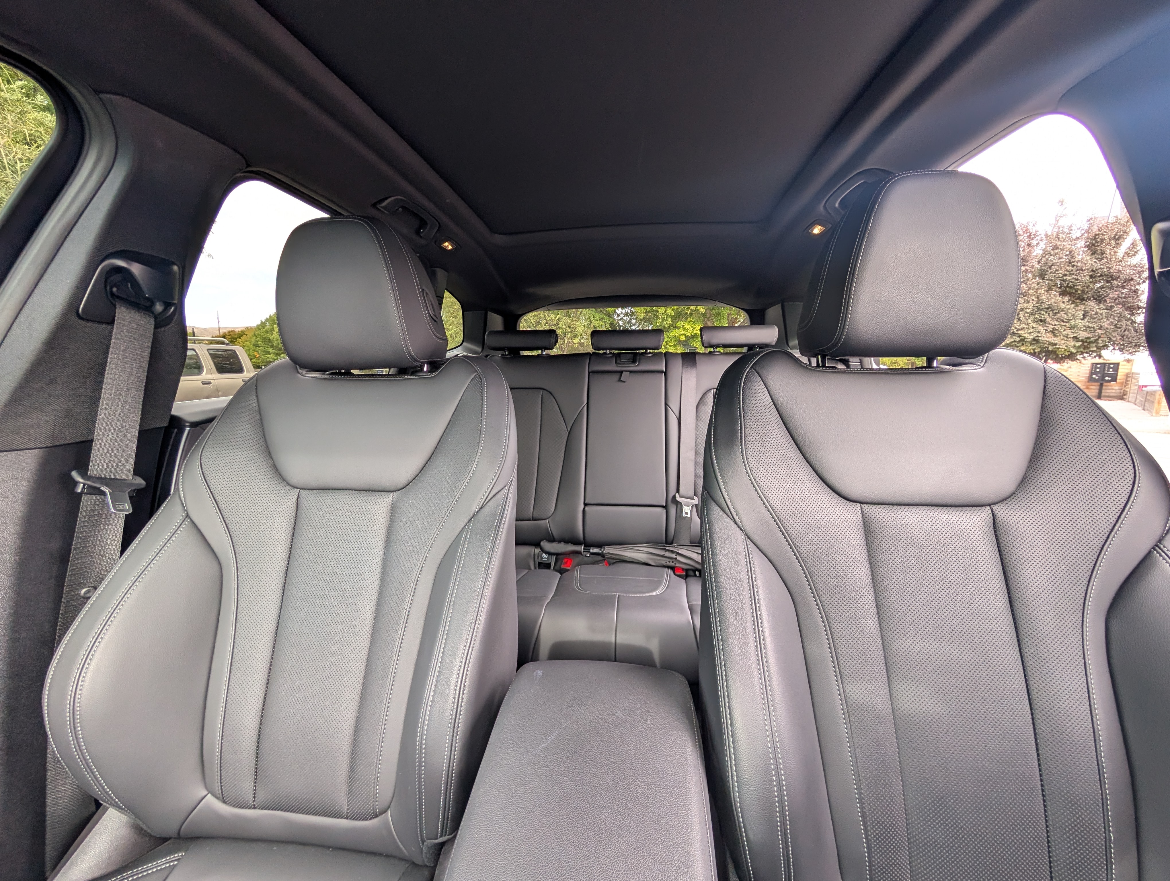 Used 2022 BMW X3 xDrive30i w/ Premium Package AWD/4WD image 14