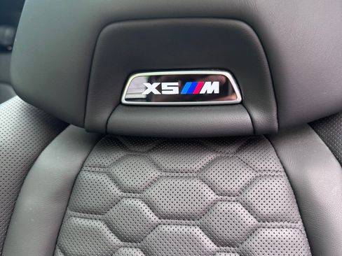 Used 2020 BMW X5 M Competition w/ Executive Package AWD/4WD image 14