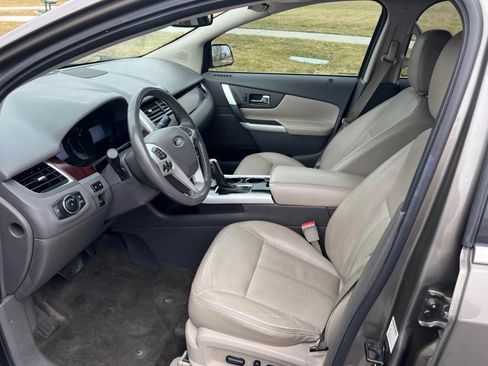 Used 2013 Ford Edge Limited AWD/4WD image 22