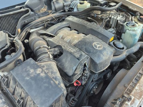 Used 2003 Mercedes-Benz E 320 Wagon image 14