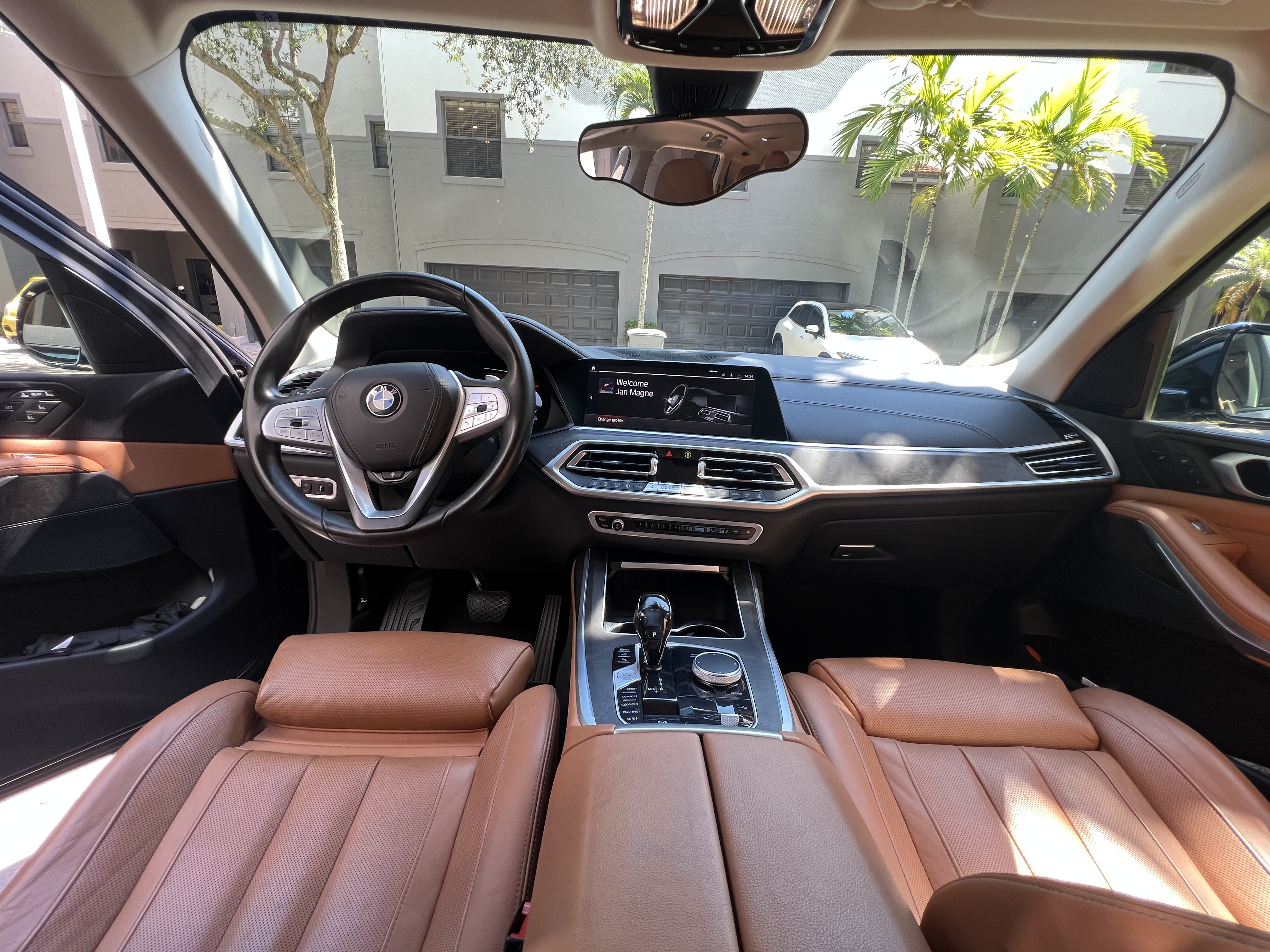 Used 2021 BMW X7 xDrive40i w/ Premium Package 2 AWD/4WD image 16