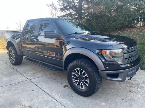 Used 2013 Ford F150 Raptor w/ Luxury Equipment Group image 9