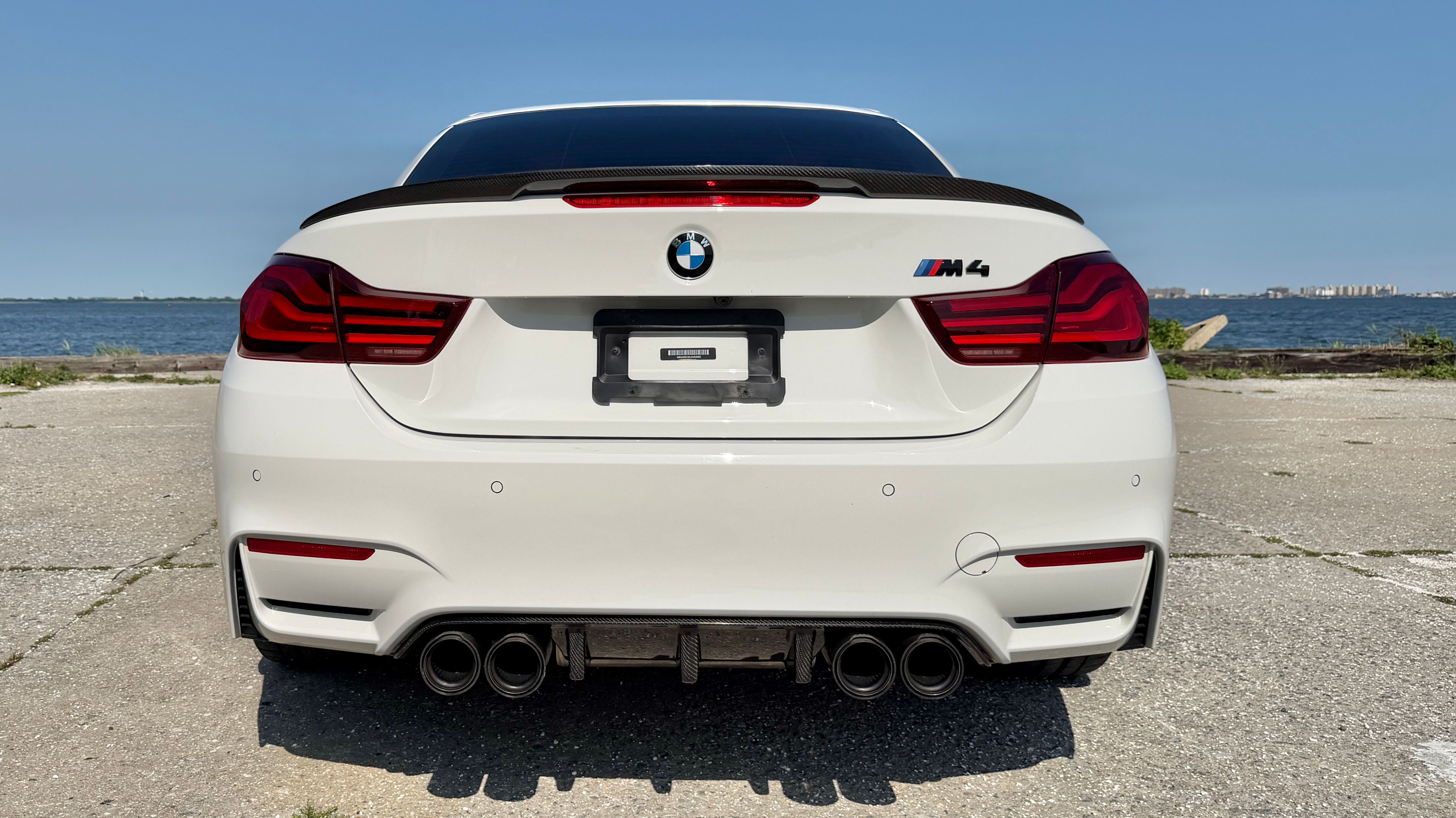 Used 2020 BMW M4 Convertible w/ Competition Package RWD image 28