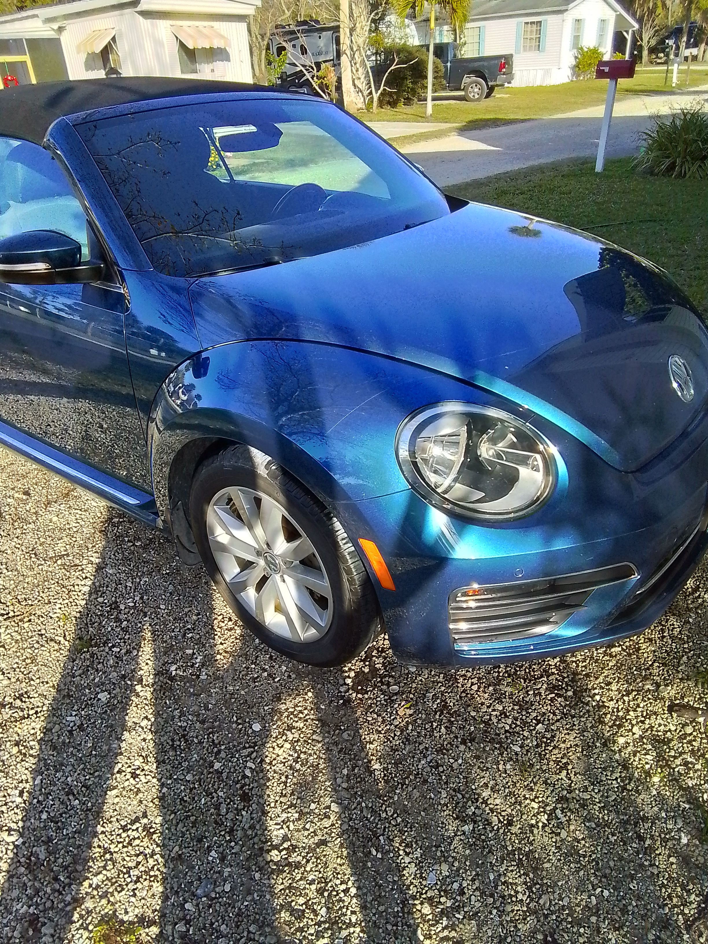 Used 2017 Volkswagen Beetle 1.8T SEL FWD image 12