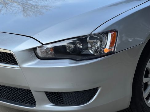 Used 2011 Mitsubishi Lancer ES image 2