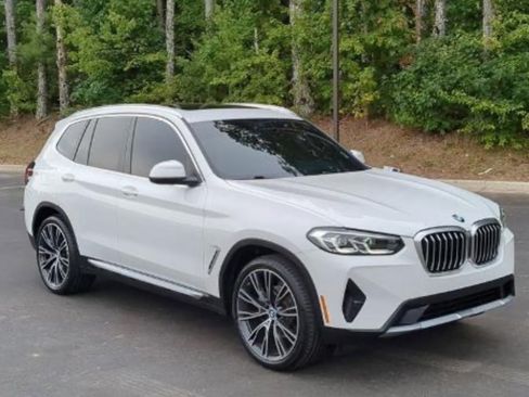 Used 2022 BMW X3 xDrive30i w/ Convenience Package w/ZPA image 2