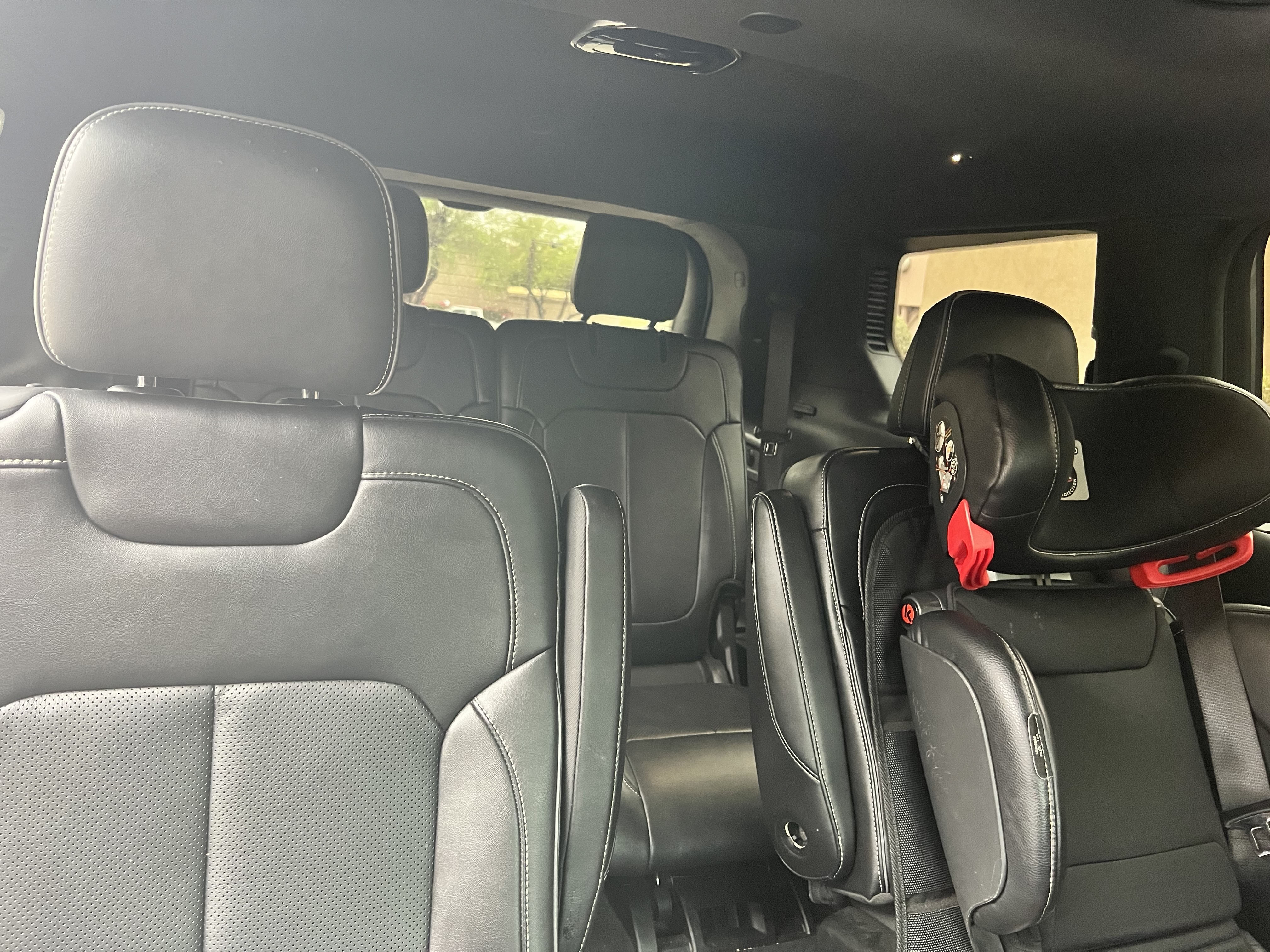 Used 2021 Jeep Grand Cherokee L Overland w/ Advanced Protech Group III AWD/4WD image 8