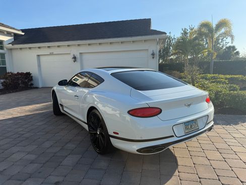 Used 2023 Bentley Continental GT Mulliner image 10