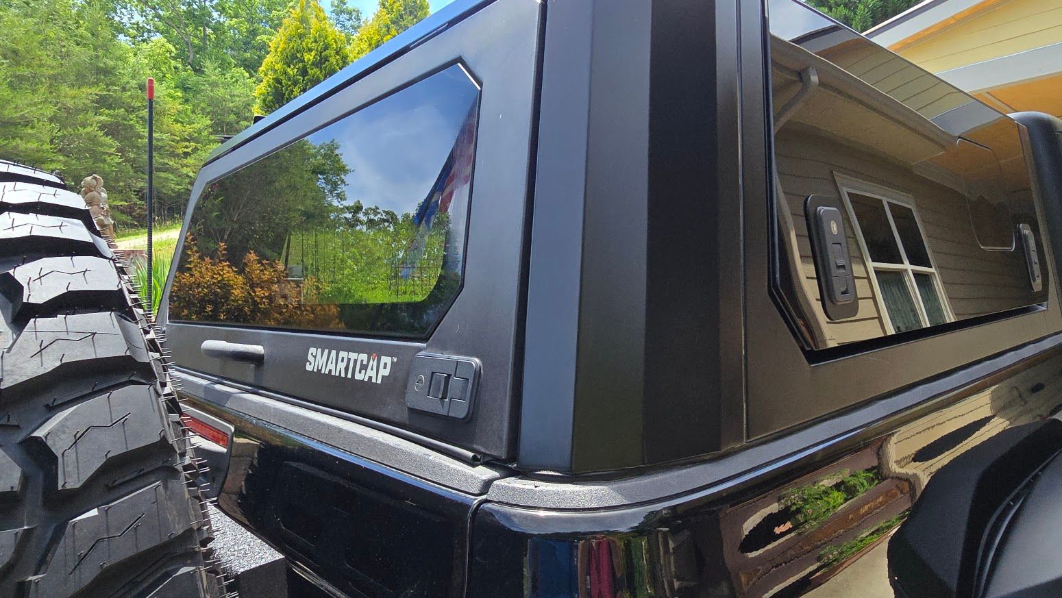 Used 2020 Jeep Gladiator Rubicon AWD/4WD image 8