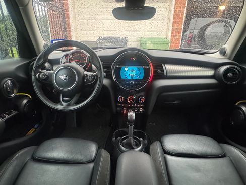 Used 2019 MINI Cooper S FWD image 13