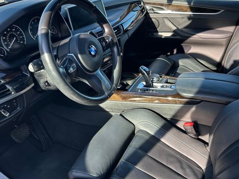 Used 2018 BMW X5 sDrive35i RWD image 11