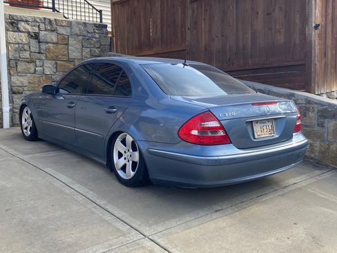 Used 2004 Mercedes-Benz E 320 Sedan image 18