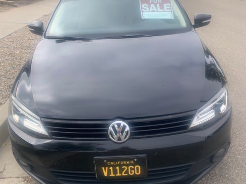 Used 2012 Volkswagen Jetta SE image 4