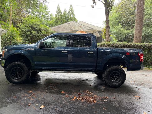 Used 2018 Ford F150 XLT w/ XTR Package AWD/4WD image 9