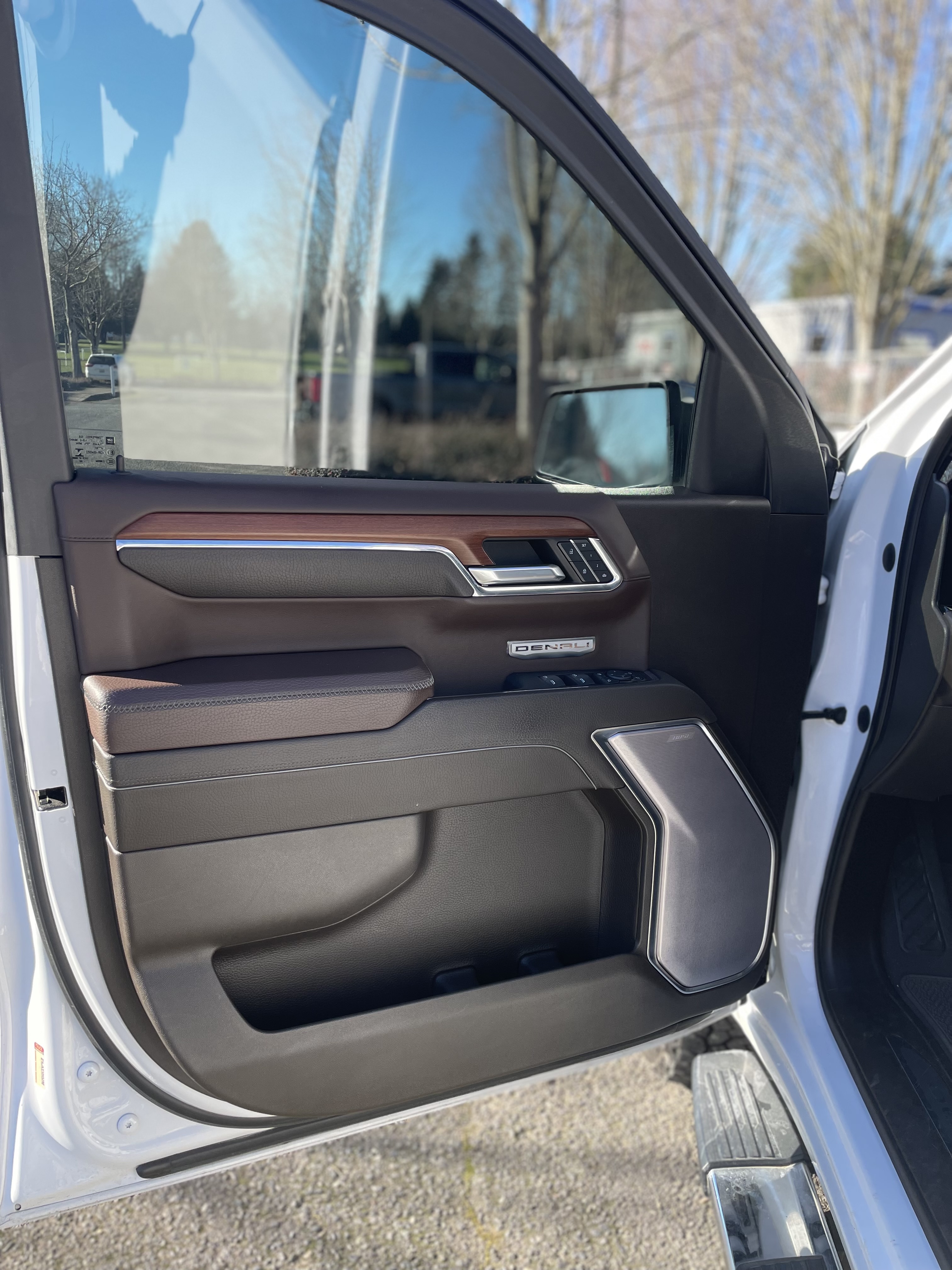 Used 2023 GMC Sierra 1500 Denali AWD/4WD image 16