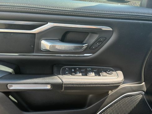 Used 2021 RAM 1500 Laramie w/ Sport Appearance Package image 14