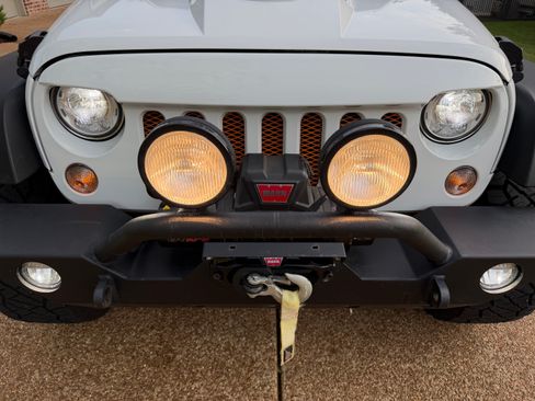 Used 2017 Jeep Wrangler Unlimited Sport w/ Quick Order Package 24S AWD/4WD image 5