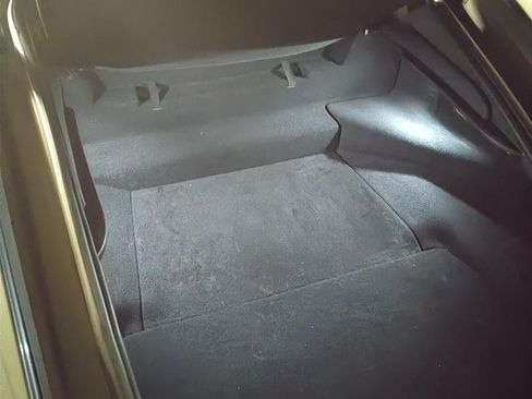 Used 2017 Jaguar F-TYPE R image 11