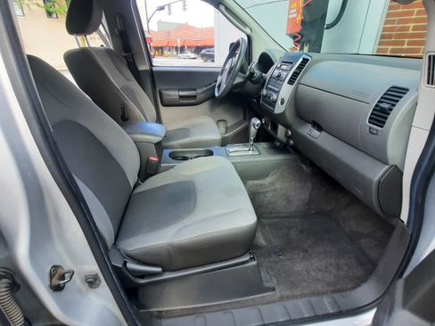 Used 2010 Nissan Xterra S AWD/4WD image 10