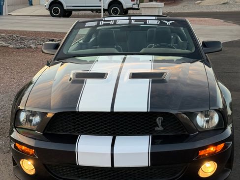 Used 2009 Ford Mustang Shelby GT500 RWD image 2