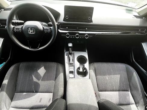 Used 2022 Honda Civic LX image 10