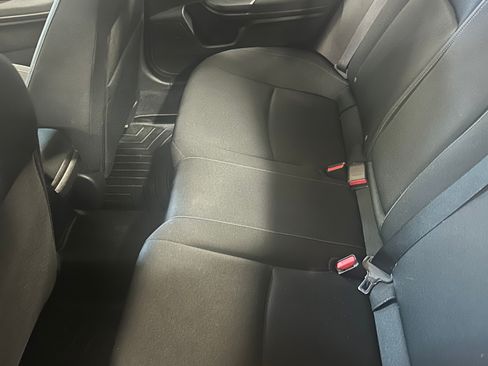 Used 2018 Honda Civic EX image 13