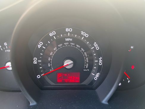 Used 2013 Kia Sportage LX image 9