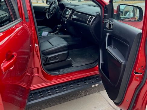 Used 2019 Ford Ranger Lariat w/ Equipment Group 501A Mid image 8