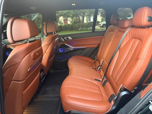 Used 2026 BMW ALPINA XB7 AWD/4WD image 8