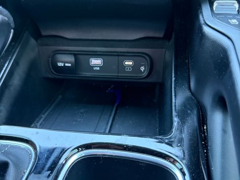 Used 2024 Kia Telluride SX Prestige X-Line image 9