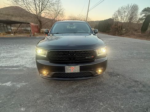 Used 2017 Dodge Durango GT w/ Premium Group image 4