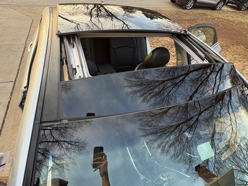 Used 2013 Hyundai Sonata Limited w/ Premium Pkg image 11