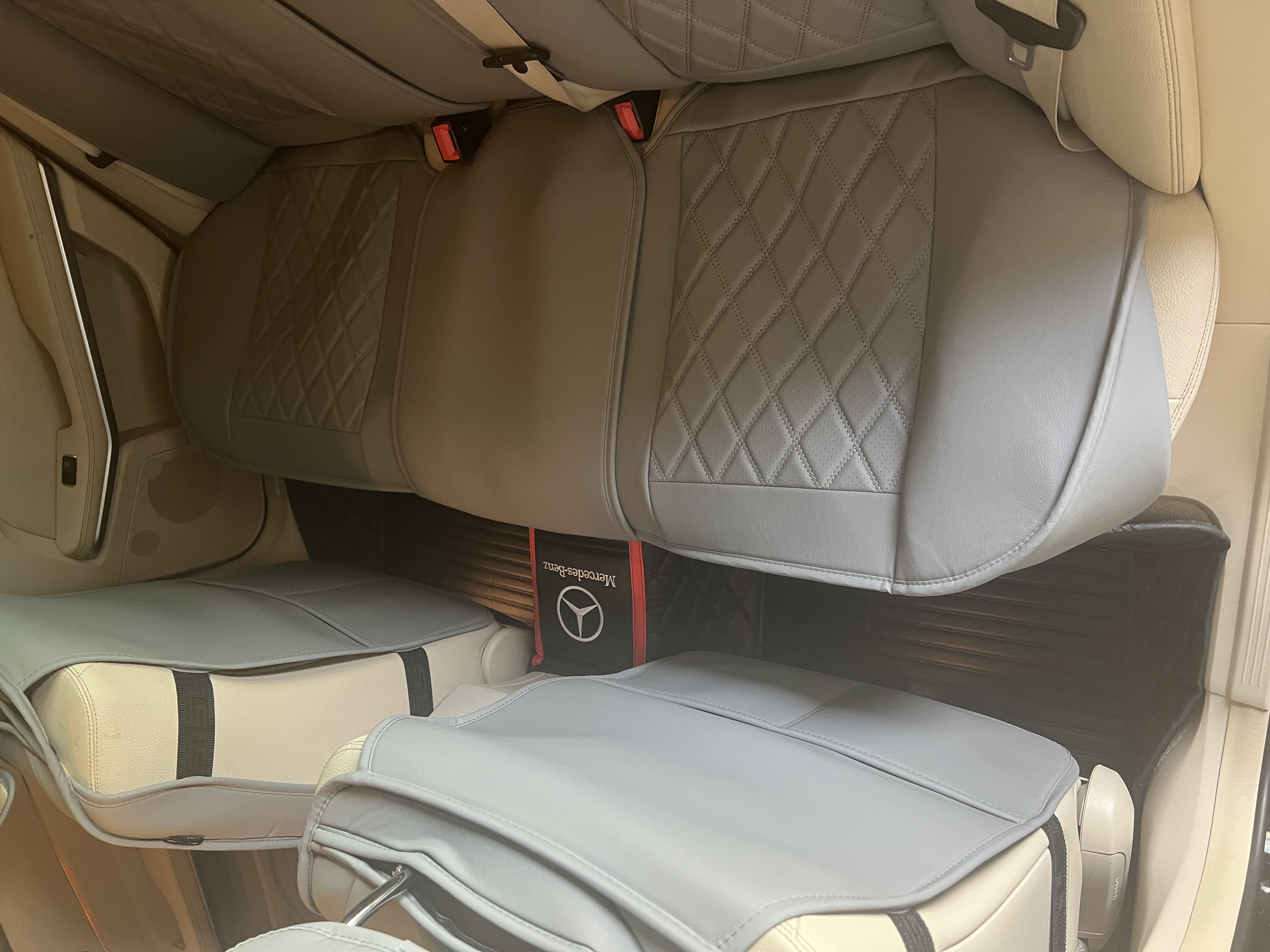 Used 2014 Mercedes-Benz E 350 Sedan image 11