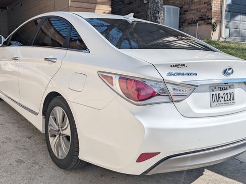 Used 2013 Hyundai Sonata Limited image 4