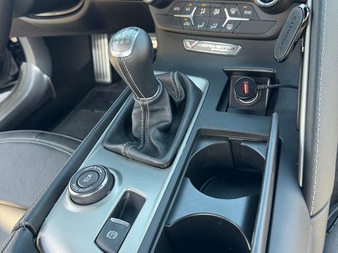 Used 2016 Chevrolet Corvette Stingray Coupe image 16