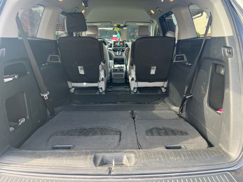 Used 2019 Honda Odyssey EX image 8