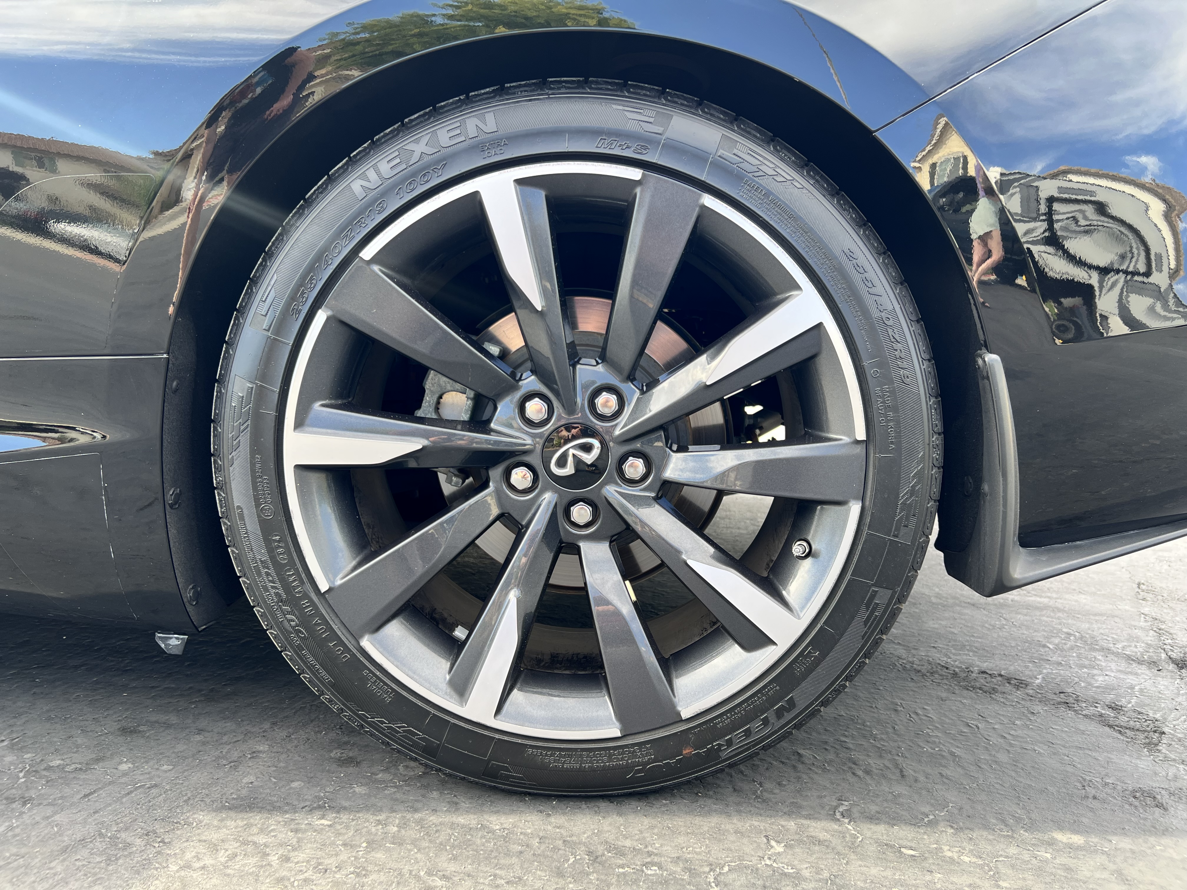 Used 2021 INFINITI Q60 3.0t Luxe RWD image 25