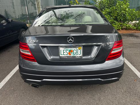 Used 2013 Mercedes-Benz C 250 Sedan image 14