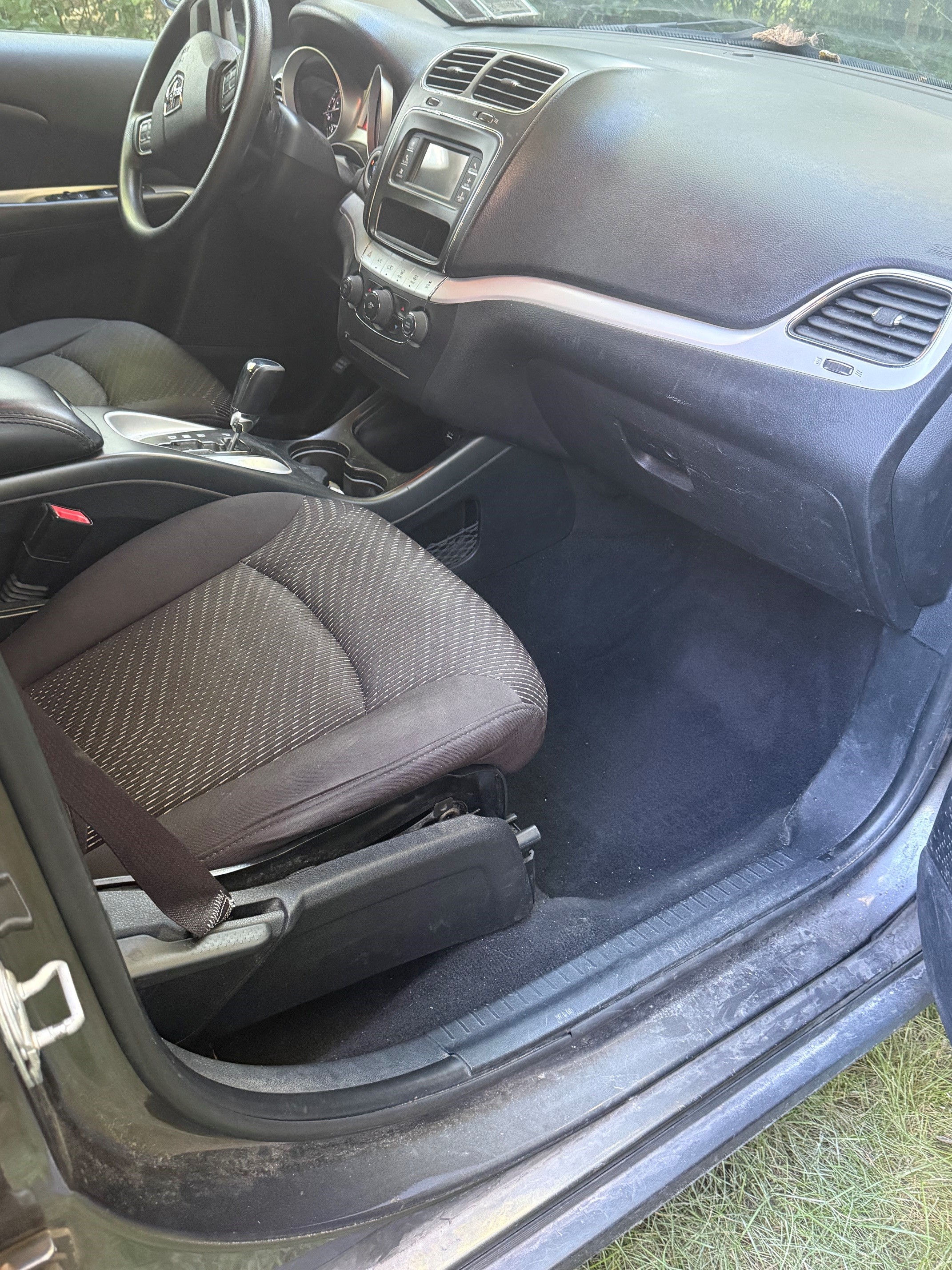 Used 2015 Dodge Journey SXT w/ Flexible Seating Group AWD/4WD image 8