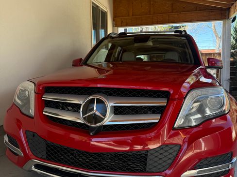 Used 2014 Mercedes-Benz GLK 250 BlueTEC 4MATIC image 11