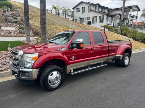 Used 2014 Ford F450 Lariat w/ Lariat Ultimate Package image 1