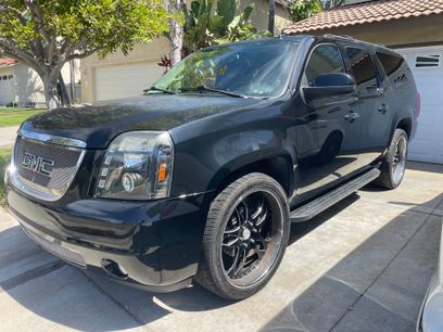 Used 2009 GMC Yukon XL SLT