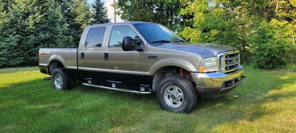 Used 2003 Ford F250 Lariat AWD/4WD image 8