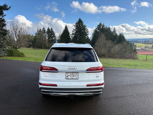 Used 2022 Audi Q7 3.0T Premium Plus image 8