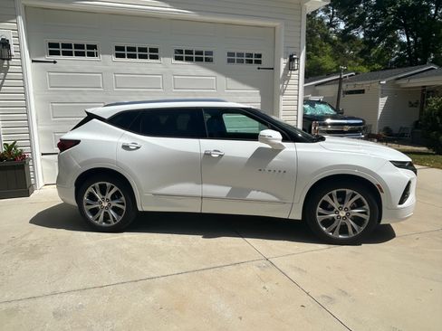 Used 2019 Chevrolet Blazer Premier w/ Sun and Wheels Package image 8