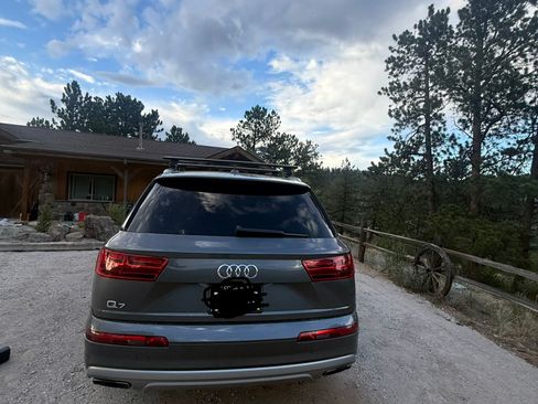 Used 2019 Audi Q7 3.0T Premium Plus AWD/4WD image 2