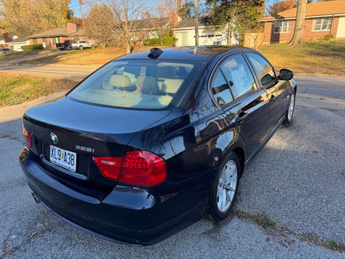 Used 2010 BMW 328i xDrive Sedan image 5